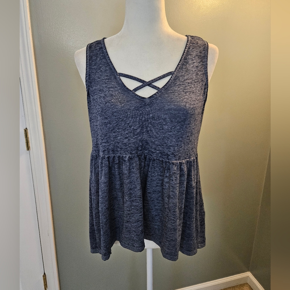 True Craft Women's Size Medium M Sleeveless Navy Blue Shirt Flowy